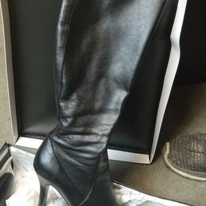 Woman boots